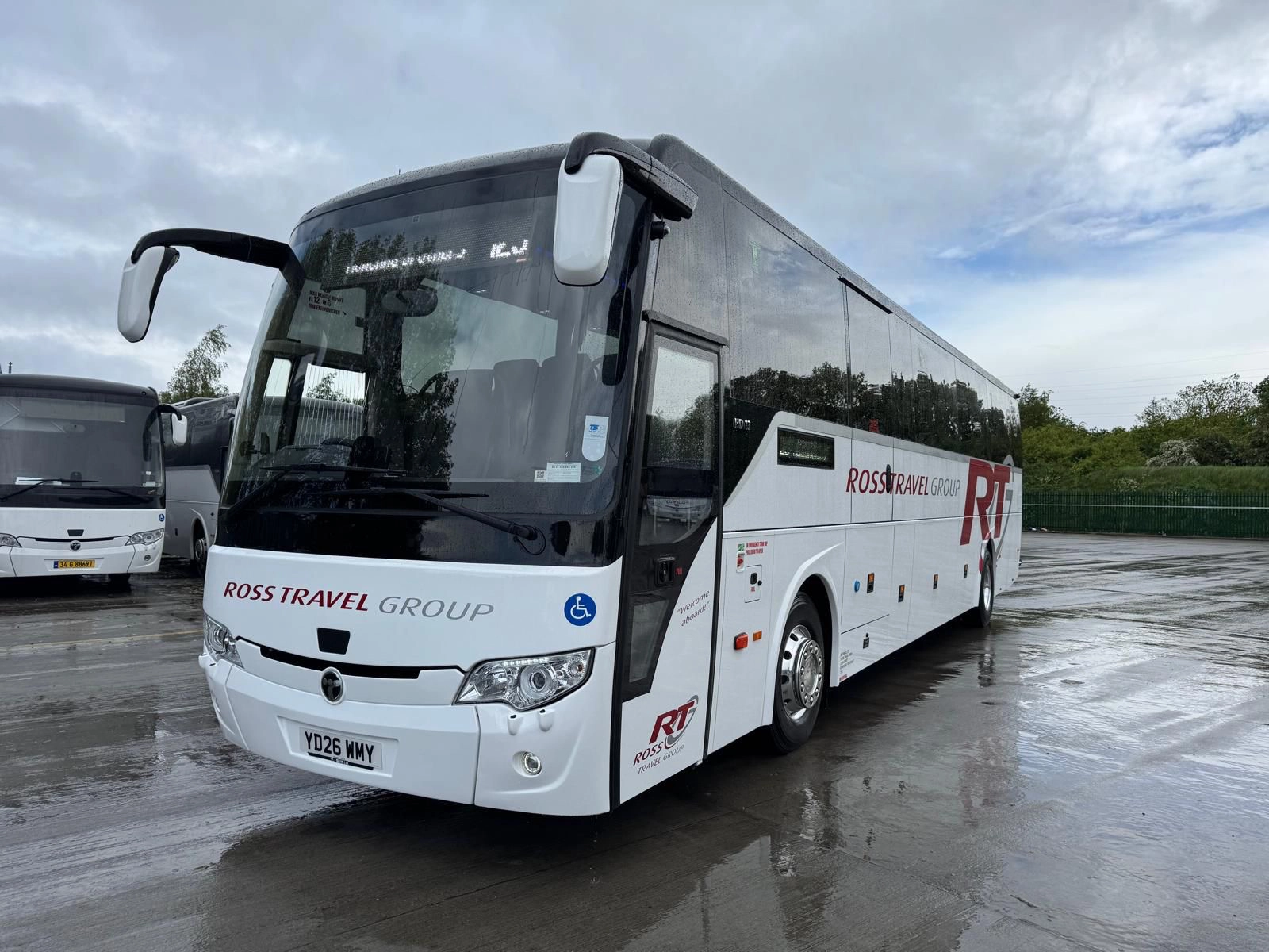Ross Travel Coach RT69BUS ross-travel-coach-yd26wmy-3